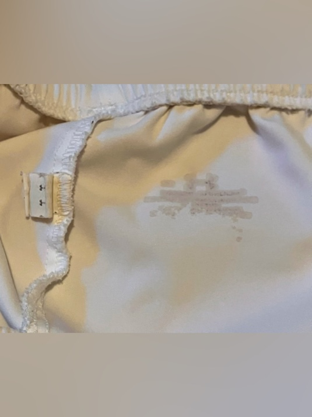 Under Armor White Performance Drawstring Shorts - Picture 10 of 10